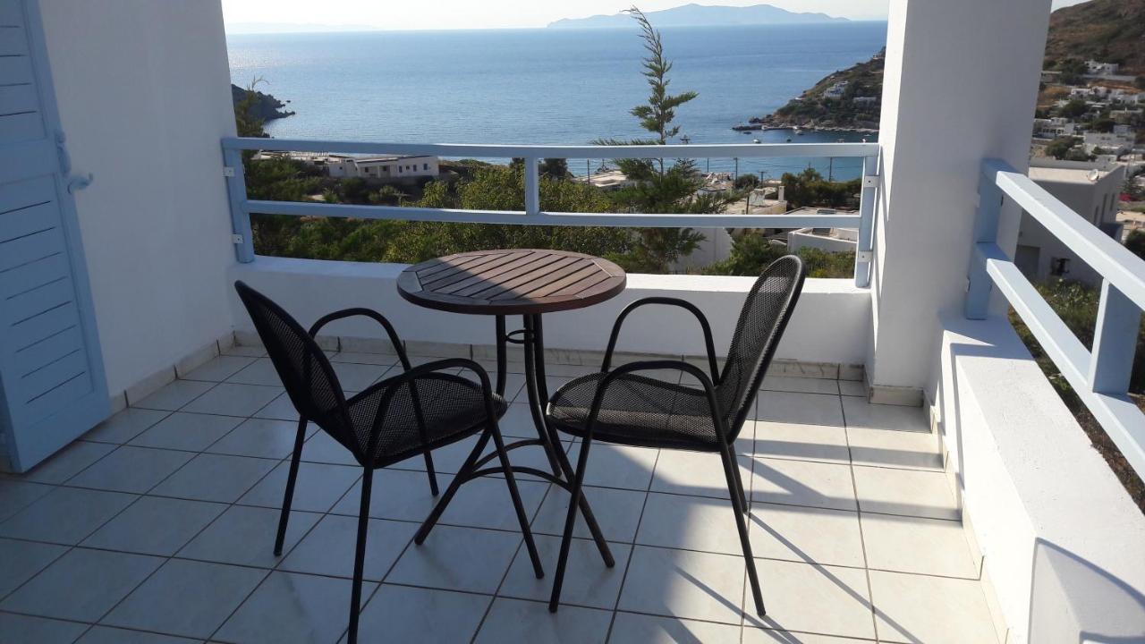 Hotel Horizon Blue à Kini Extérieur photo