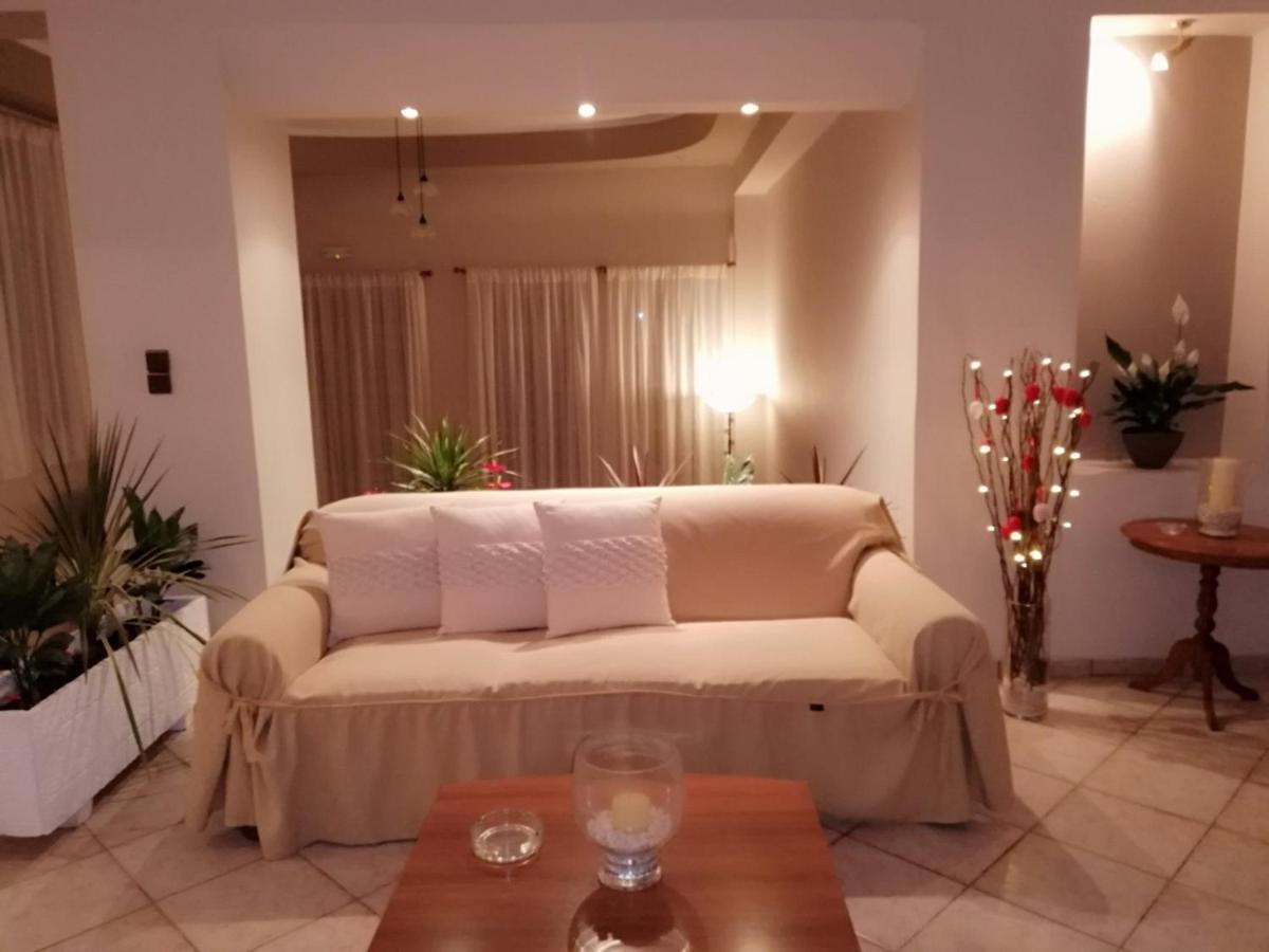 Hotel Horizon Blue à Kini Extérieur photo